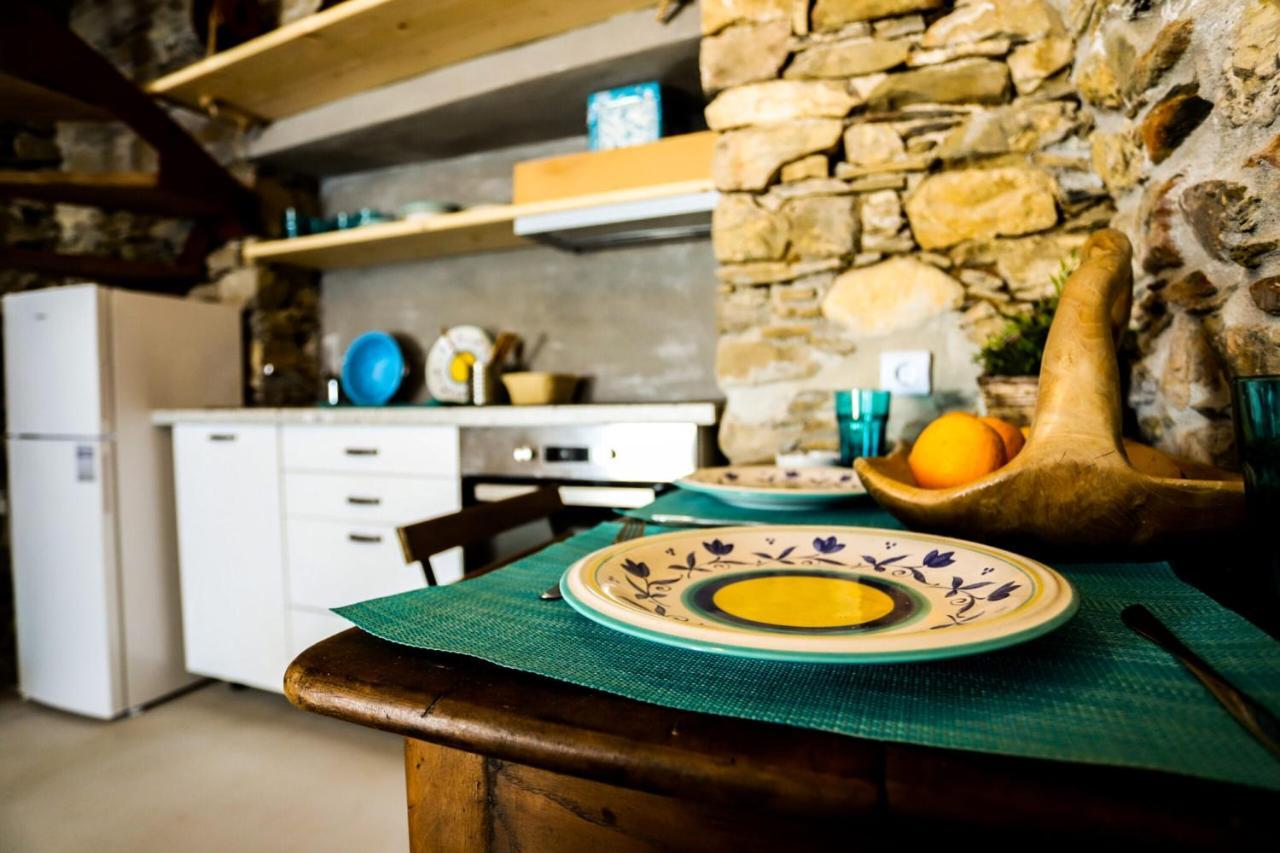 Villea Seaview Apartments Skopelos Town Ngoại thất bức ảnh